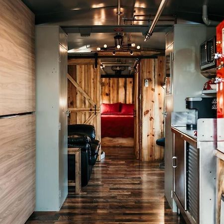 Bourbon Trail: Caboose On The Farm Βίλα Lawrenceburg Εξωτερικό φωτογραφία